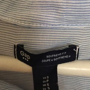 Sz S Gap Boyfriend button down Blue Pinstripe